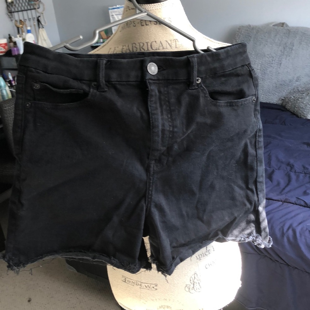American Eagle size 12 High Waisted Short